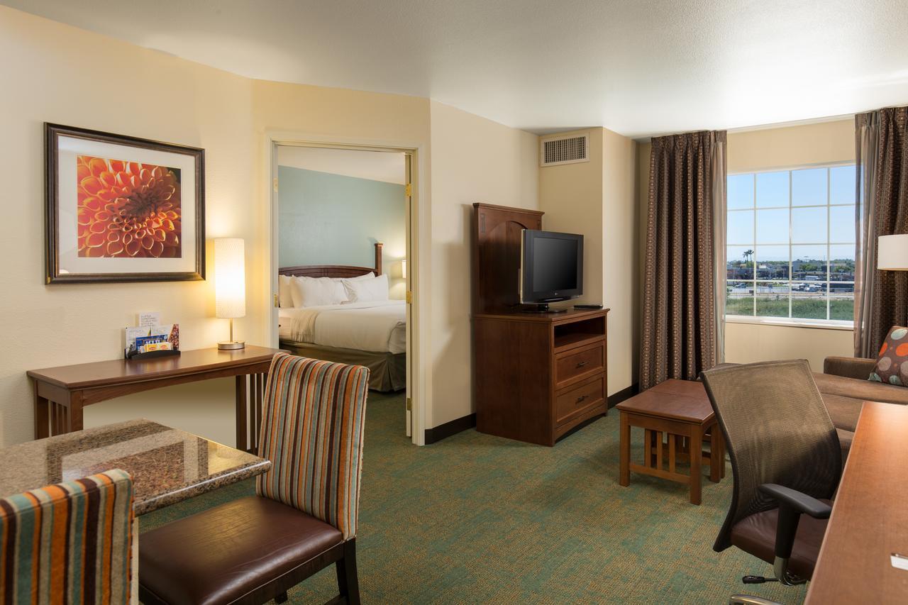 Staybridge Suites Sacramento-Folsom By Ihg Exterior foto